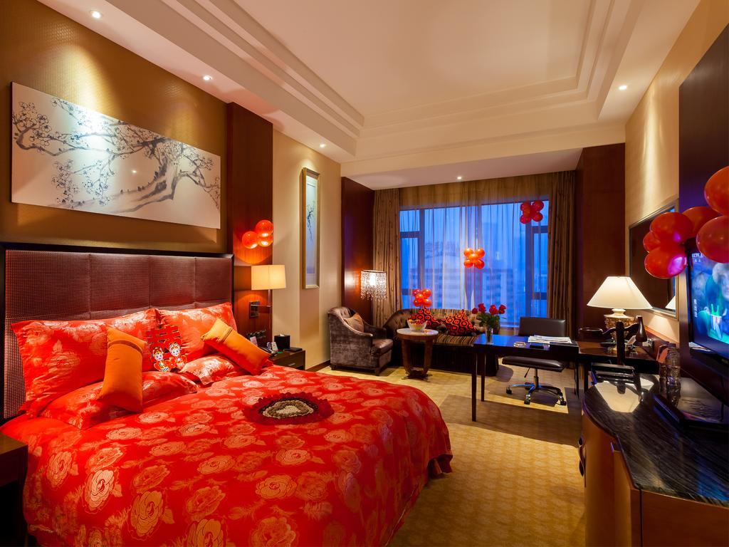 Celebrity City Hotel Чэнду Экстерьер фото