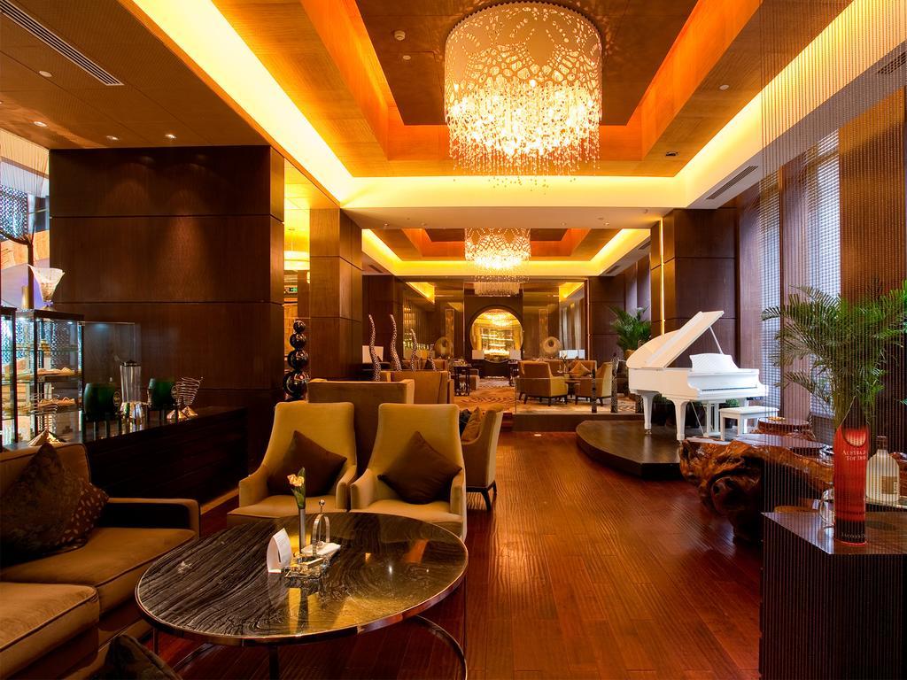 Celebrity City Hotel Чэнду Экстерьер фото