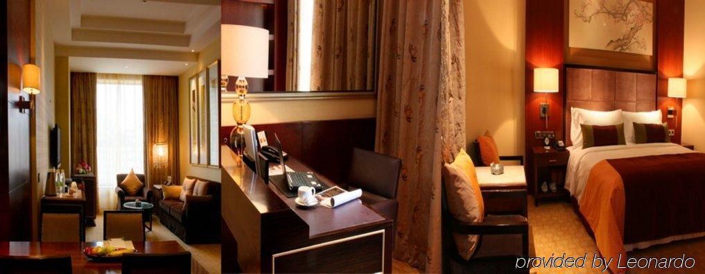 Celebrity City Hotel Чэнду Номер фото